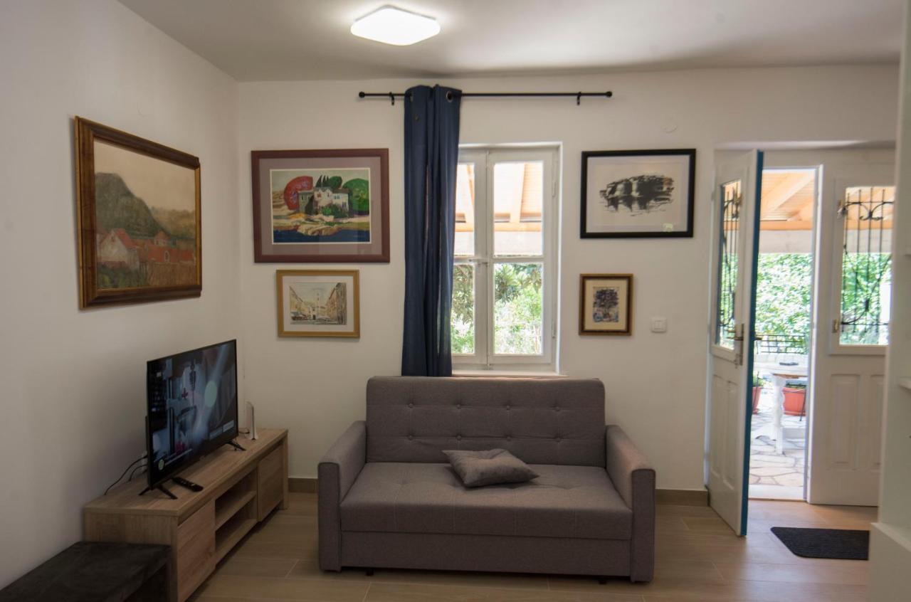 Studio Apartman Roza Ston Exterior photo